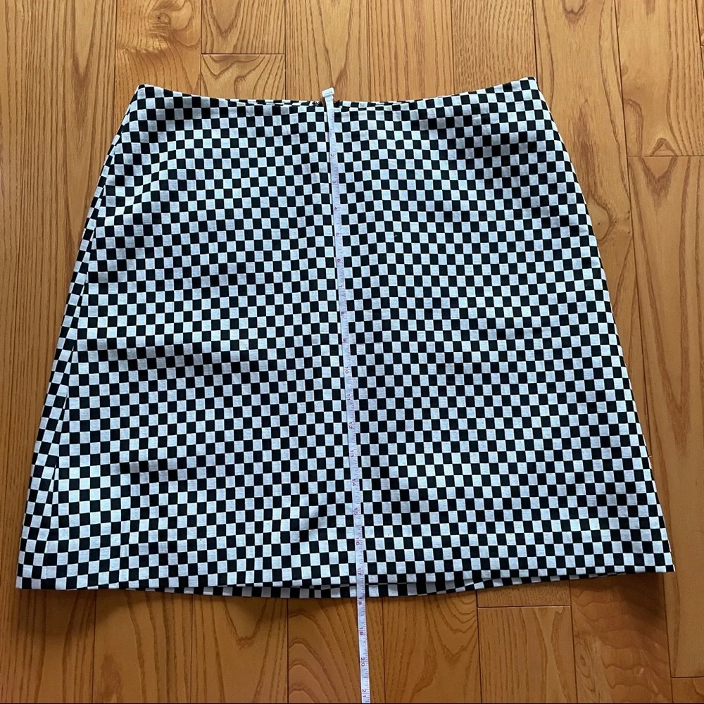 Ricki’s Black & White Checkered Skirt - size 6 - Picture 6 of 7